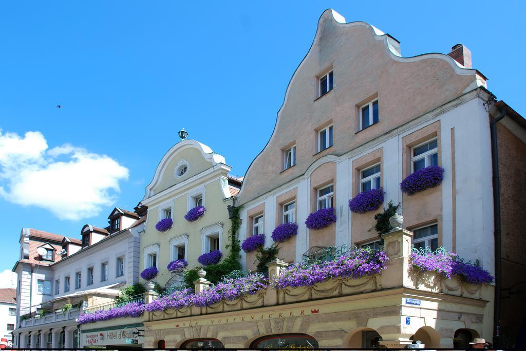 Hotel Orphee - Kleines Haus Regensburg Exterior photo